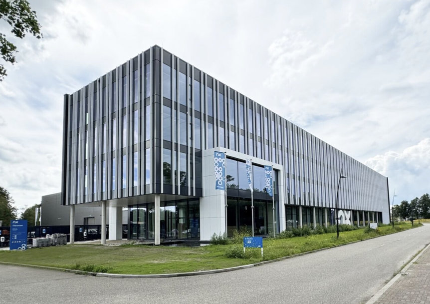 Queen Máxima opens innovative membrane factory of NX Filtration in Hengelo 